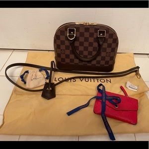 Louis Vuitton Alma BB